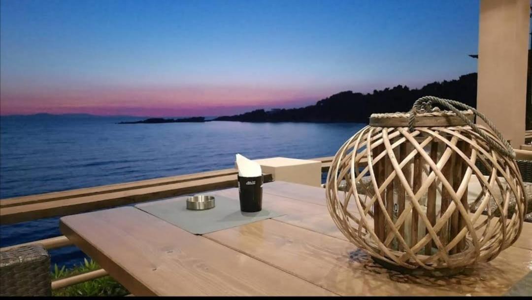 Tota'S Family House, 4 Min Walk To The Beach Levendokhorion ภายนอก รูปภาพ