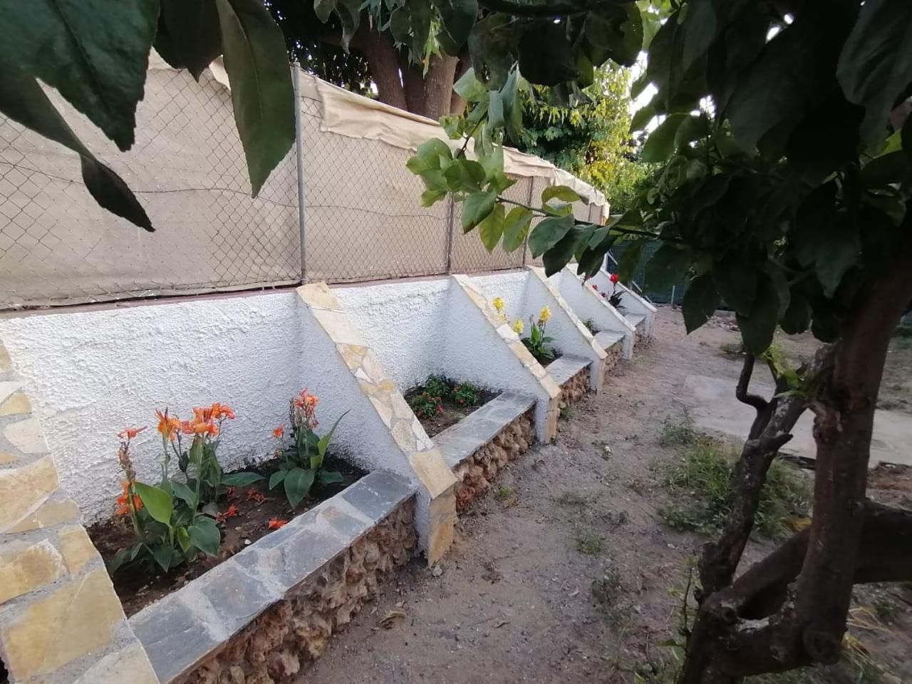 Tota'S Family House, 4 Min Walk To The Beach Levendokhorion ภายนอก รูปภาพ